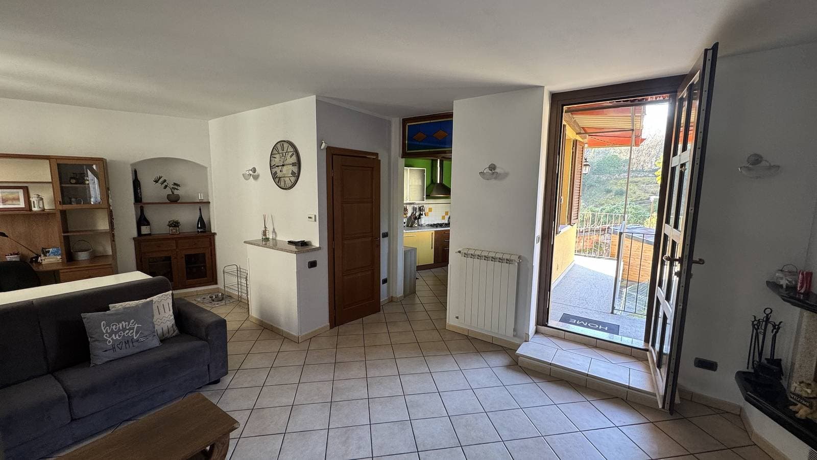 Foto 3 von 31: Ferienwohnung für 5 Personen mit Garten