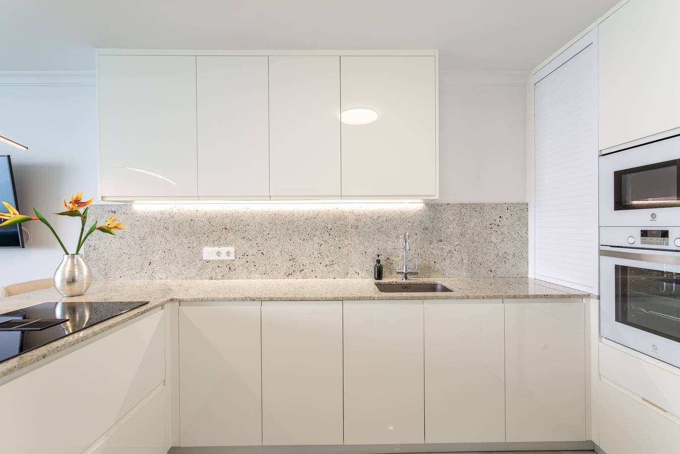 Foto 7 von 25: Ferienhaus „Seaside Serenity“ mit WLAN und Klimaanlage
