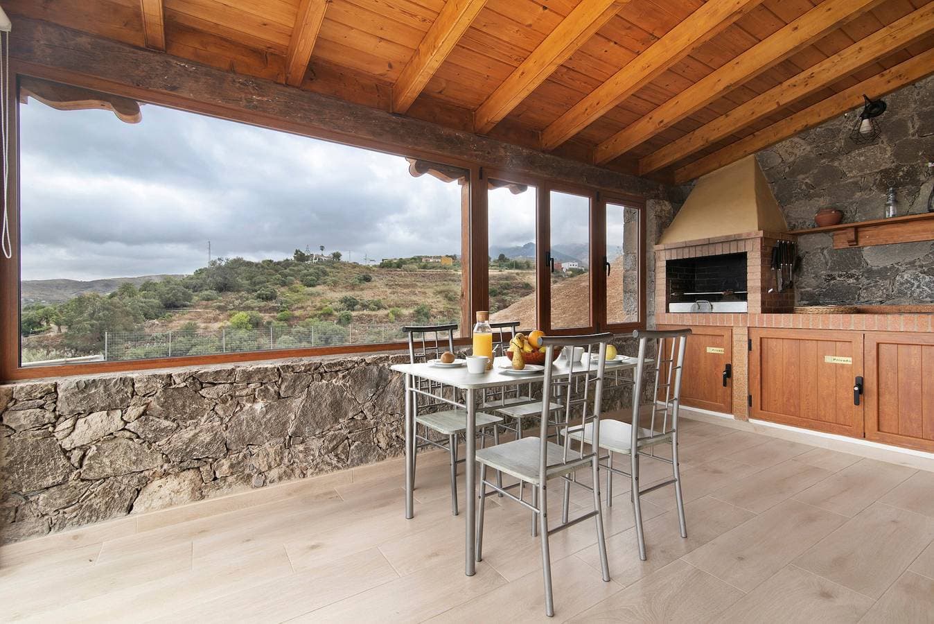 Foto 4 von 31: Finca-Ferienhaus Tinamar II mit Bergblick, Pool, WLAN und Garten