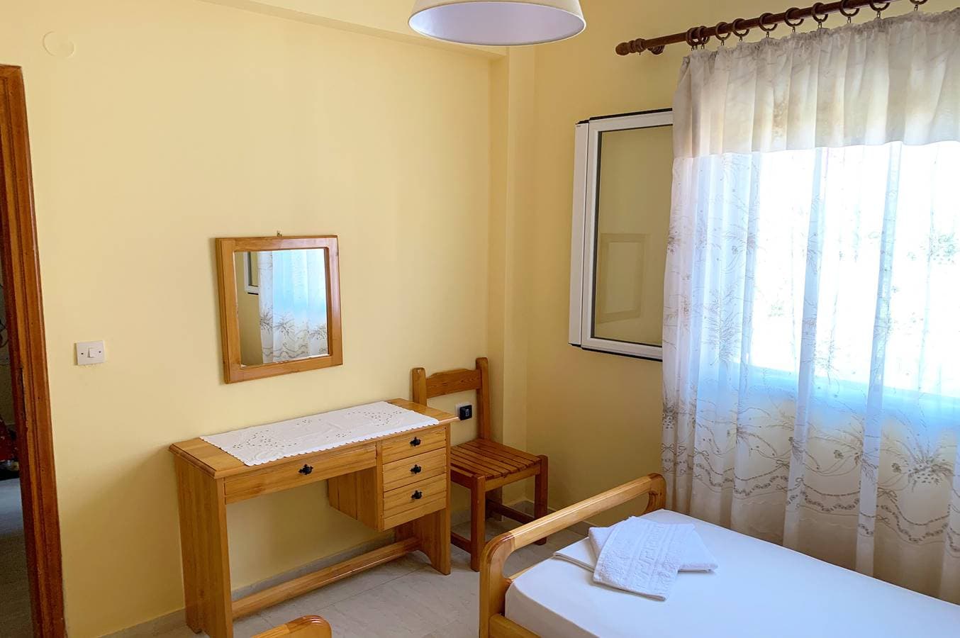 Foto 8 von 17: Spiros Apartments am Strand von Agios Gordios, Korfu, Griechenland