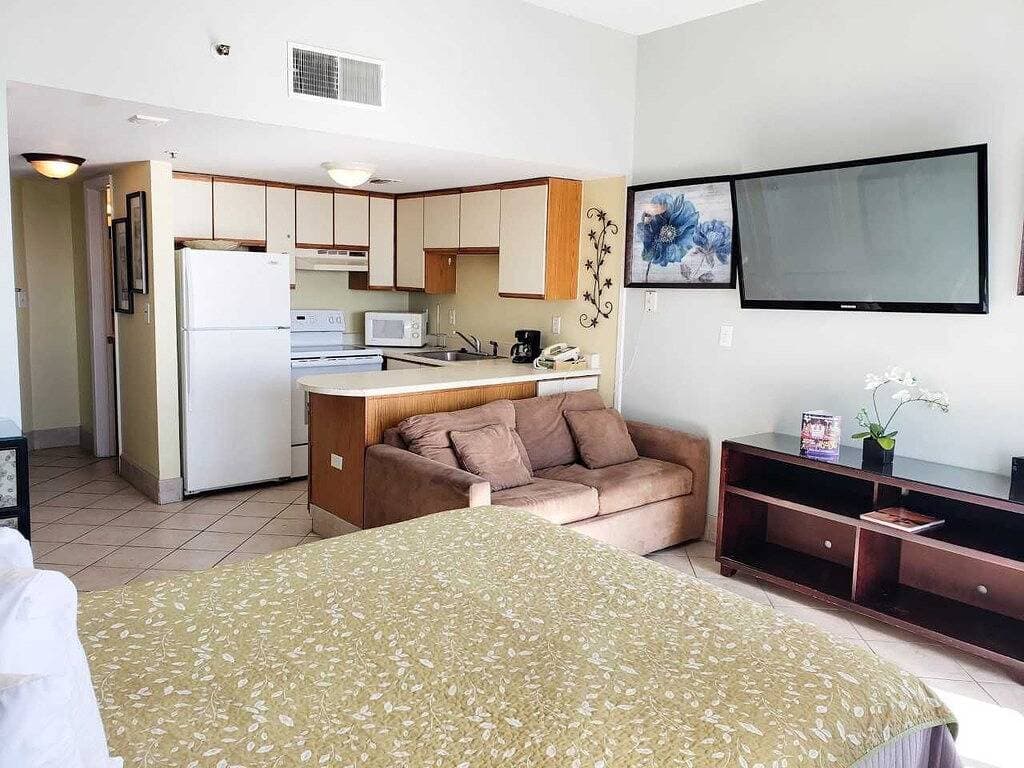 Foto 13 von 28: Ocean View Condo ~ Palace 2305