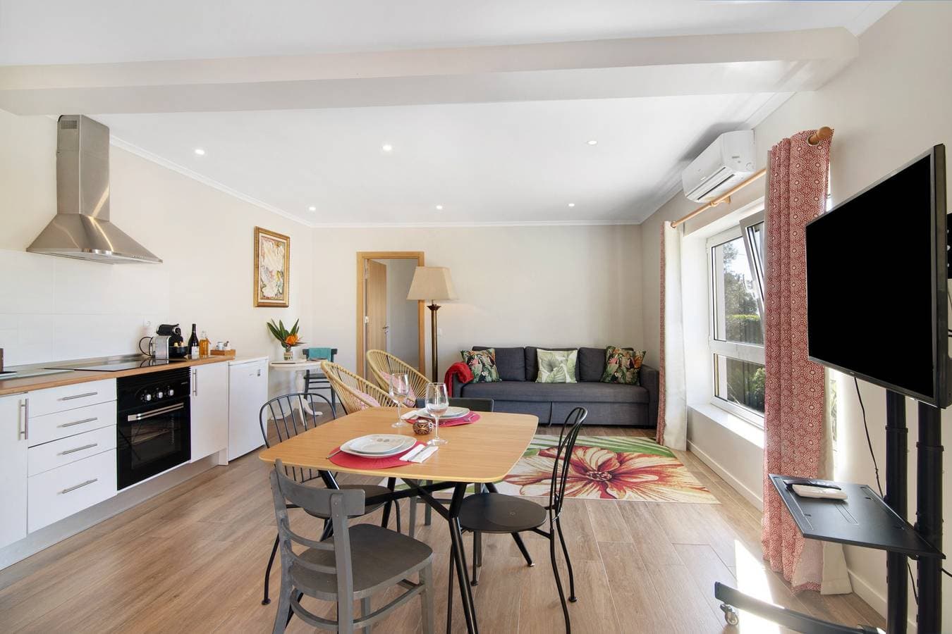 Foto 5 von 25: Ferienhaus „Casa no Campo“ mit Meerblick, Gemeinschaftspool und WLAN