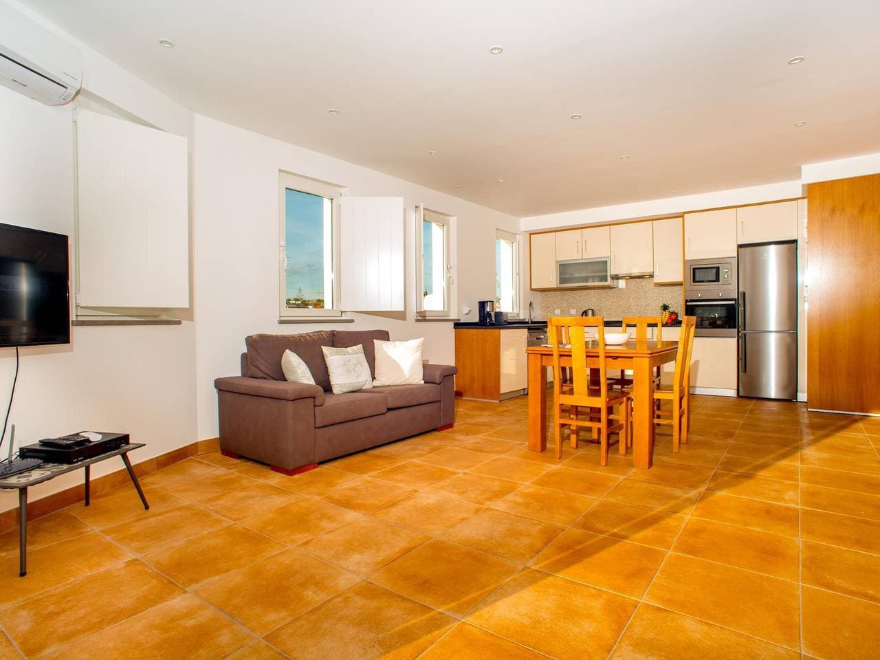 Foto 2 von 26: Ferienhaus für 4 Personen mit Terrasse