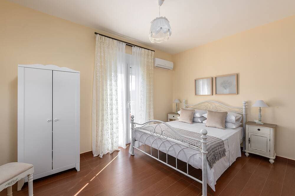 Foto 5 von 30: Villa Anemolia! Mit privatem Pool & Garten! Einzigartiger Meerblick! 1 km zum Strand!