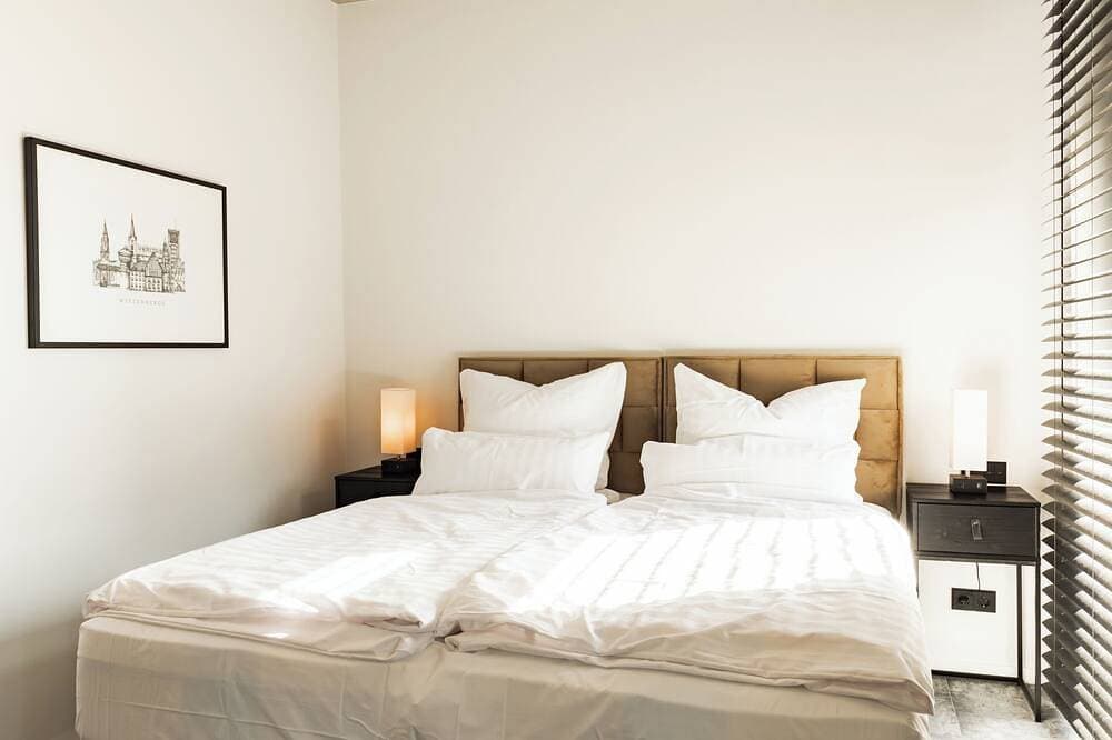 Foto 2 von 14: Elbe.6 – Apartment I | 5 Sterne direkt an der Elbe