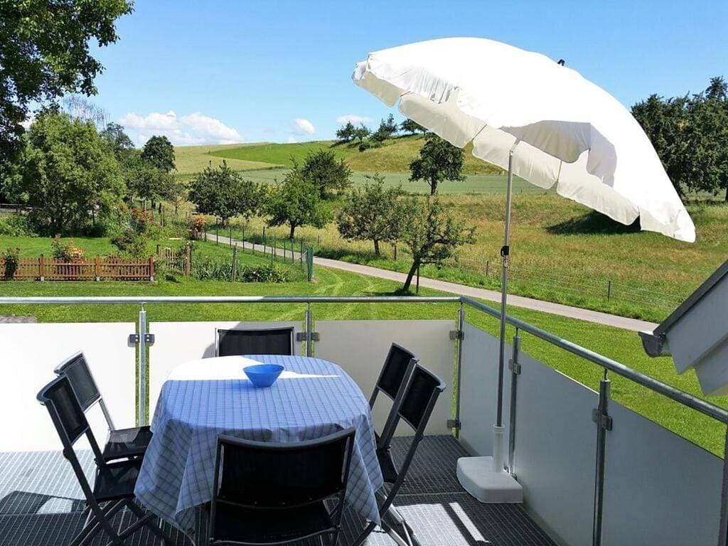 Foto 4 von 25: Three-Bedroom Holiday Home