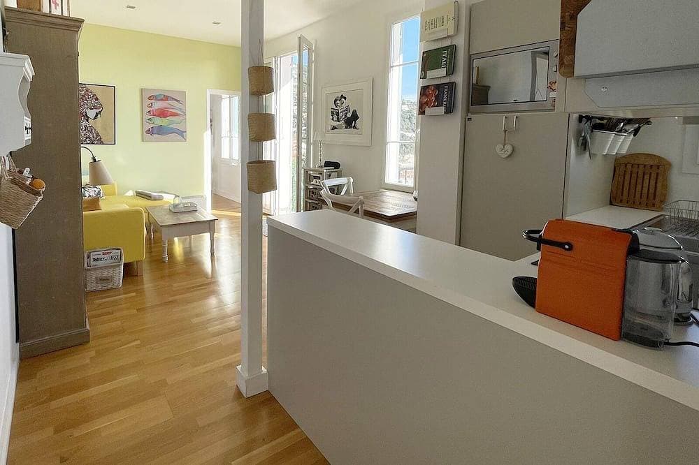 Foto 12 von 27: 25. Bright apartment with two bedrooms & balcony with a lovely sea view