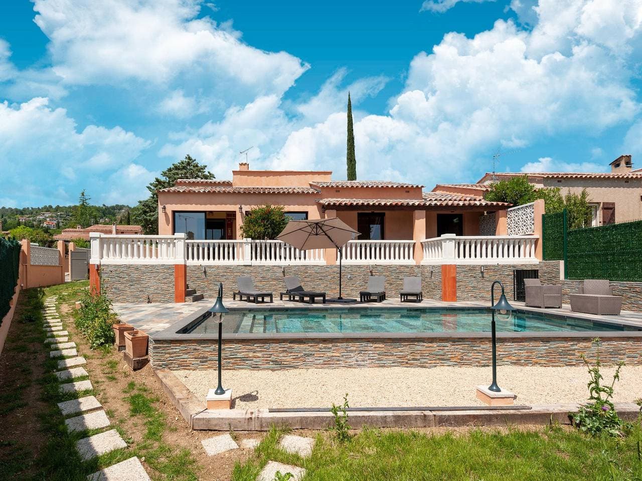 Foto 11 von 44: Villa in Callian mit beheiztem Pool und Golf