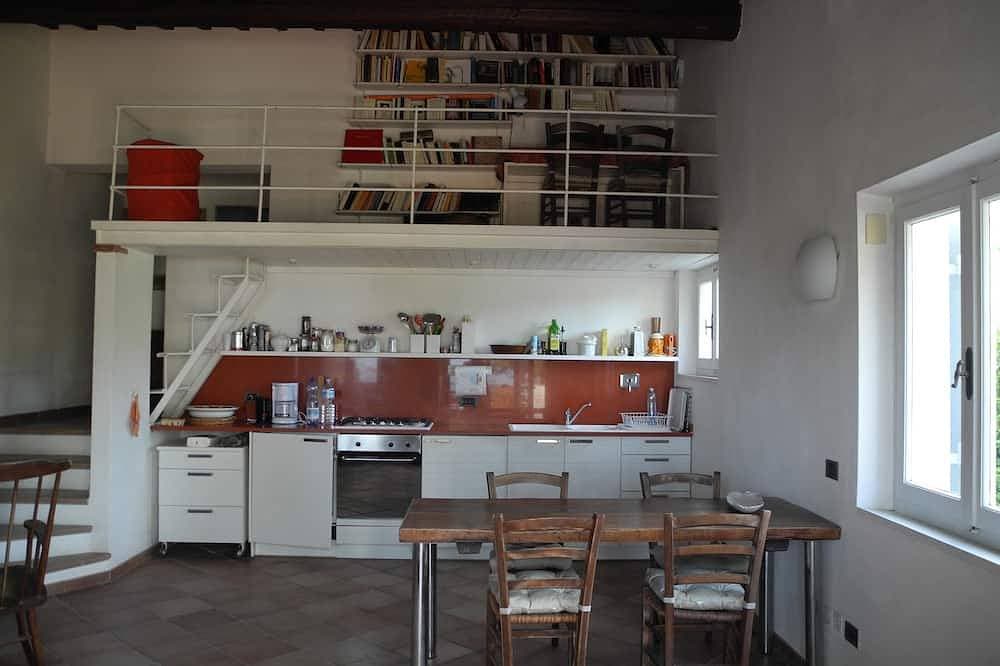 Foto 11 von 25: Grosszügiges Ferienhaus mit Meerblick und Garten in Strandnähe auf Insel Elba