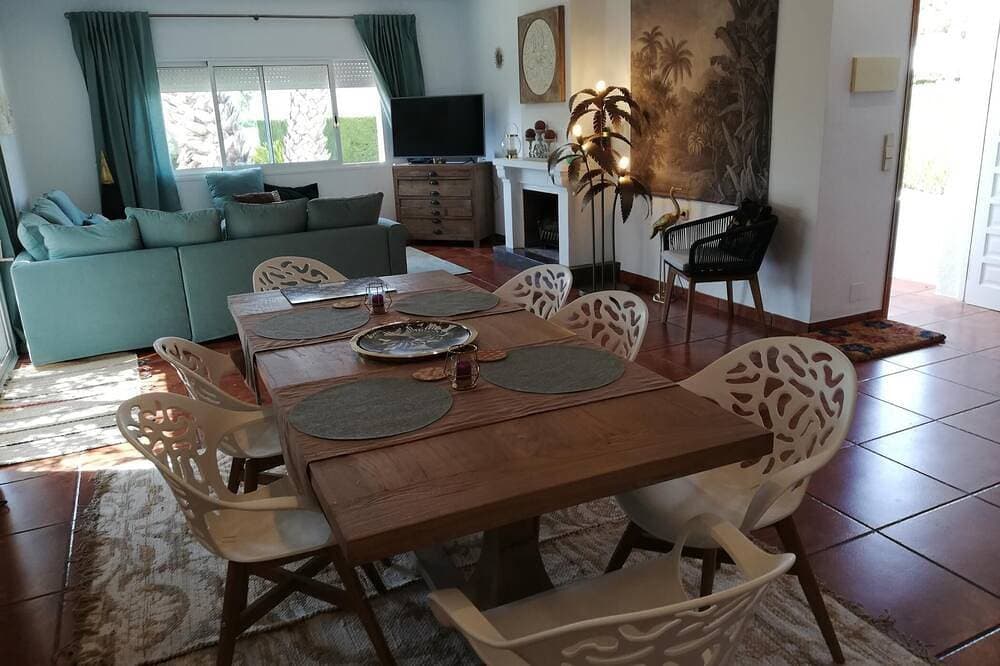 Foto 13 von 21: Charmantes Haus mit privatem Pool nur wenige Meter vom Meer entfe
