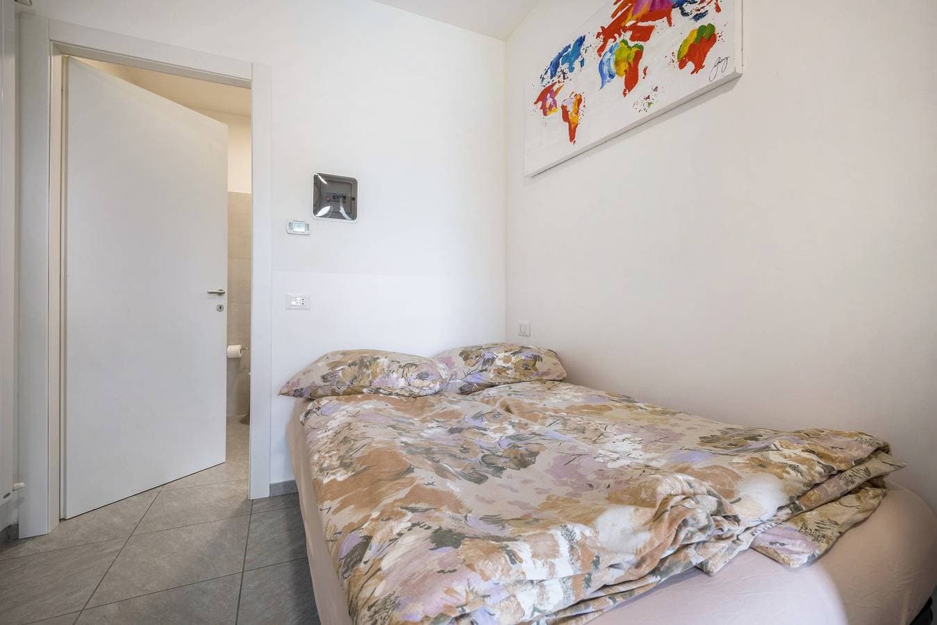 Foto 9 von 20: Einzimmerapartment 'Tiny' mit gemeinsamer Terrasse und WLAN