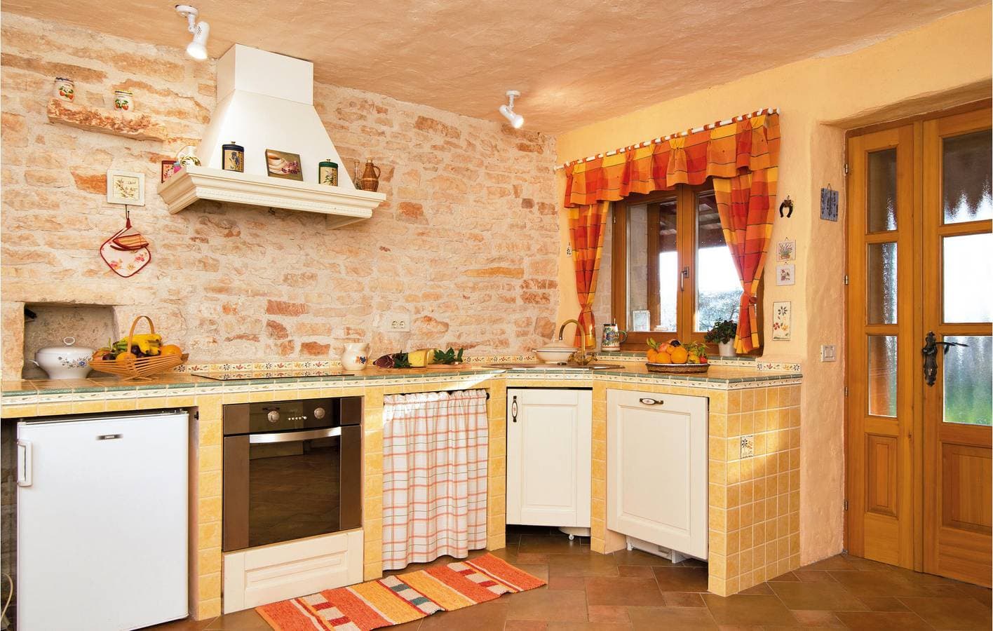 Foto 6 von 39: Reizende 2-Zimmer-Wohnung mit Pool, WLAN und Parkplatz in der Nähe des Restaurants Klarići