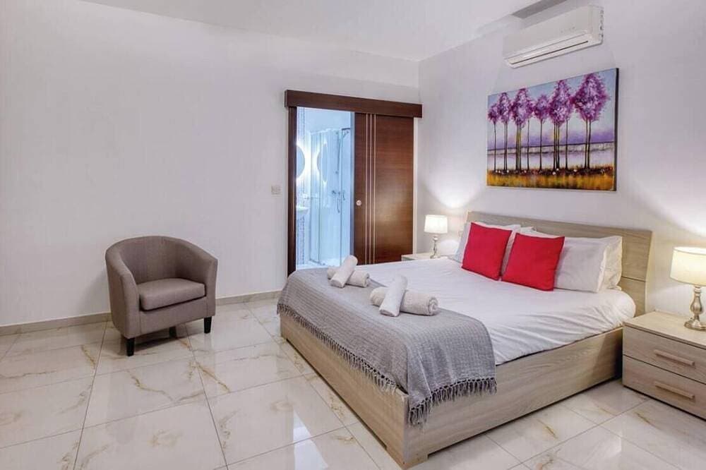 Foto 2 von 30: Cozy 3Br home in Sliema with Balcony close to sea