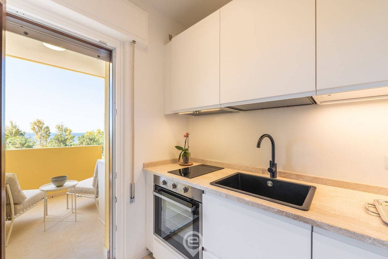 Foto 12 von 34: Ferienwohnung für 2 Personen mit Meerblick