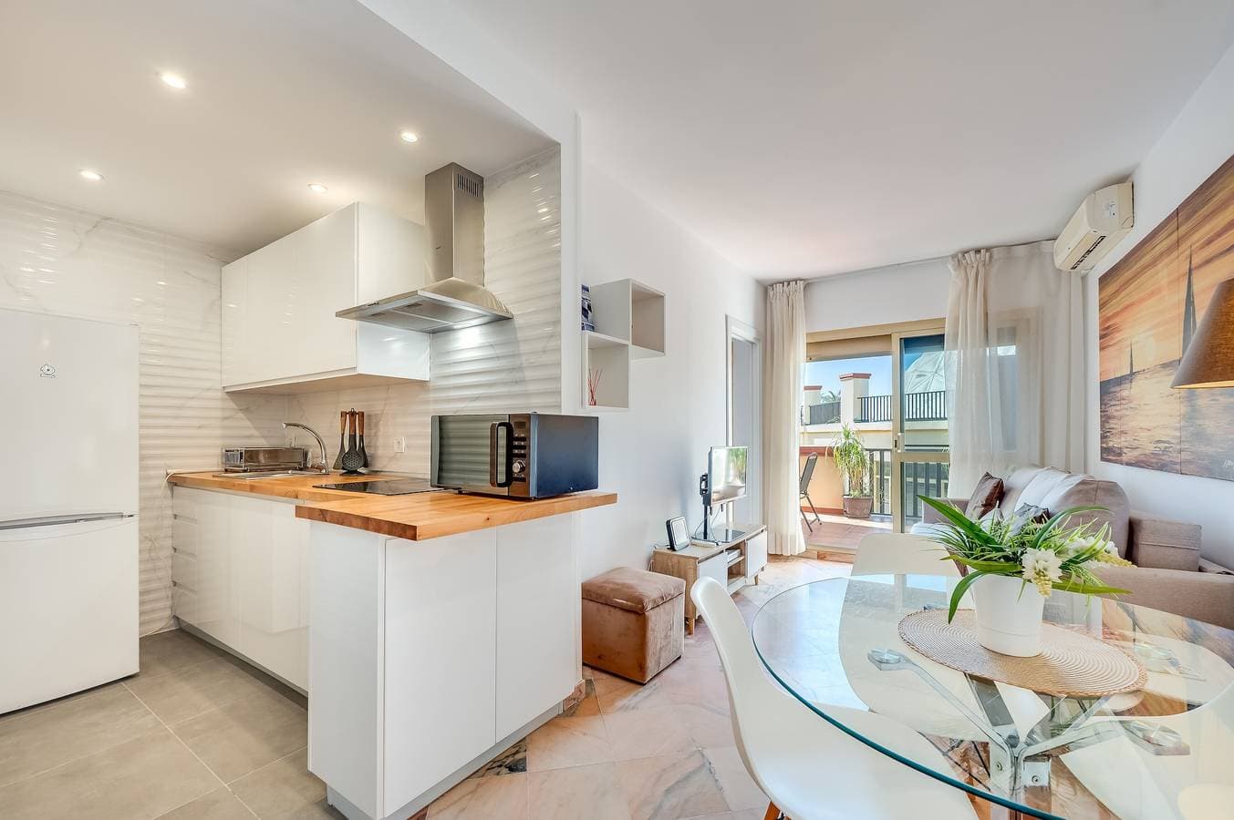 Foto 7 von 31: Apartment 'Romana Playa' mit Pool, WLAN und Klimaanlage in Marbella