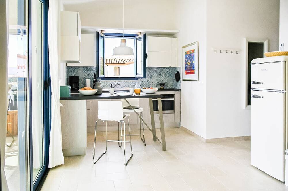 Foto 11 von 24: Ferienwohnung mit Balkon und Meerblick