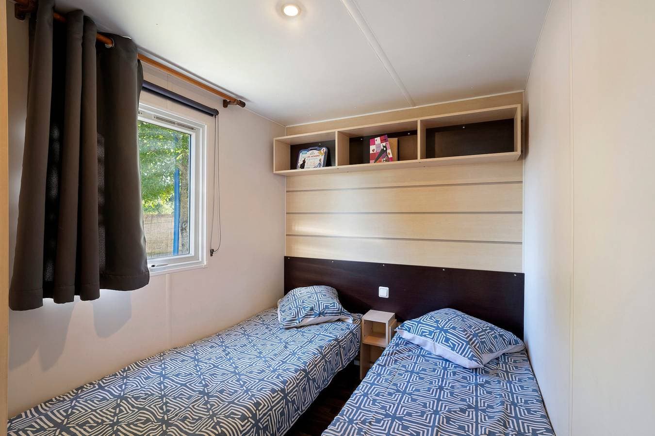 Foto 12 von 24: Mobilheim „Des Autruches“ mit privater Terrasse, WLAN und Klimaanlage