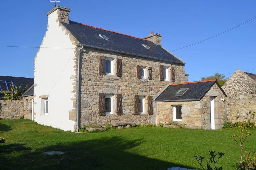 Foto 11 von 26: Traditionelles Haus am Meer