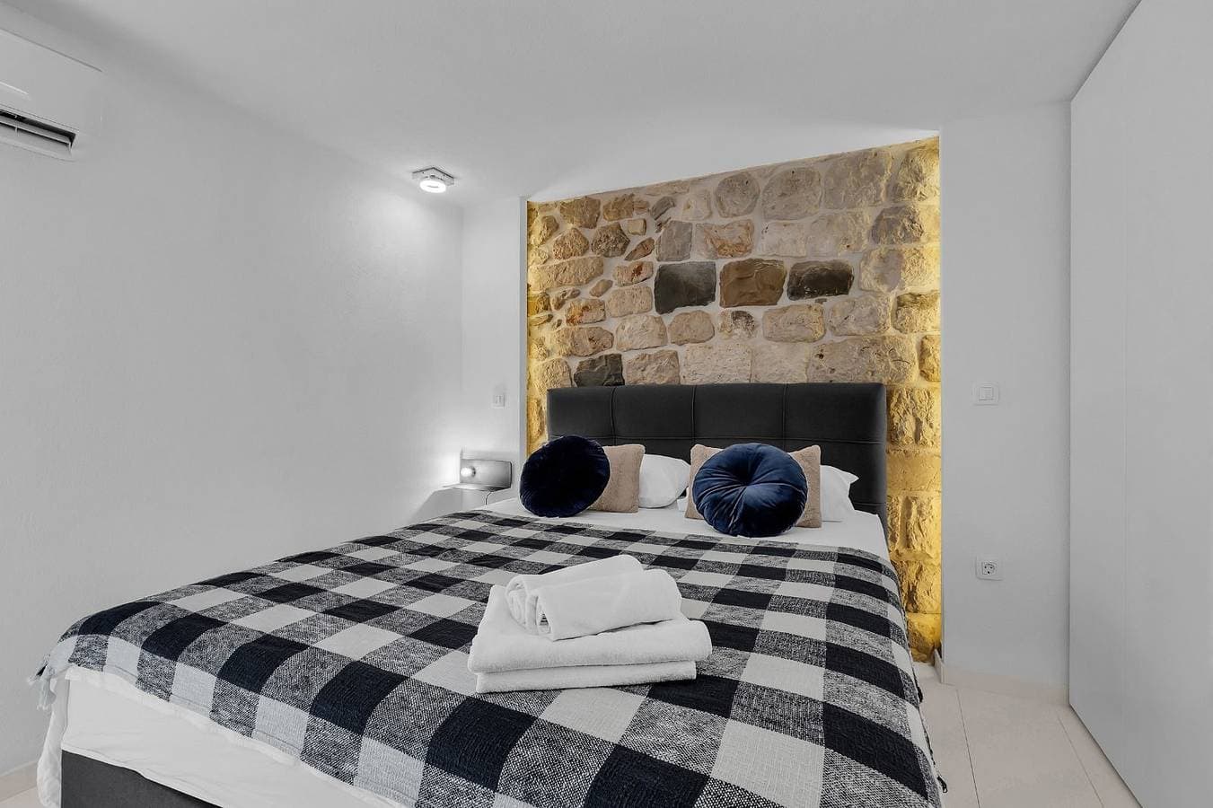 Foto 8 von 19: Studio Appartement mit Terrasse Makarska As-21443-a
