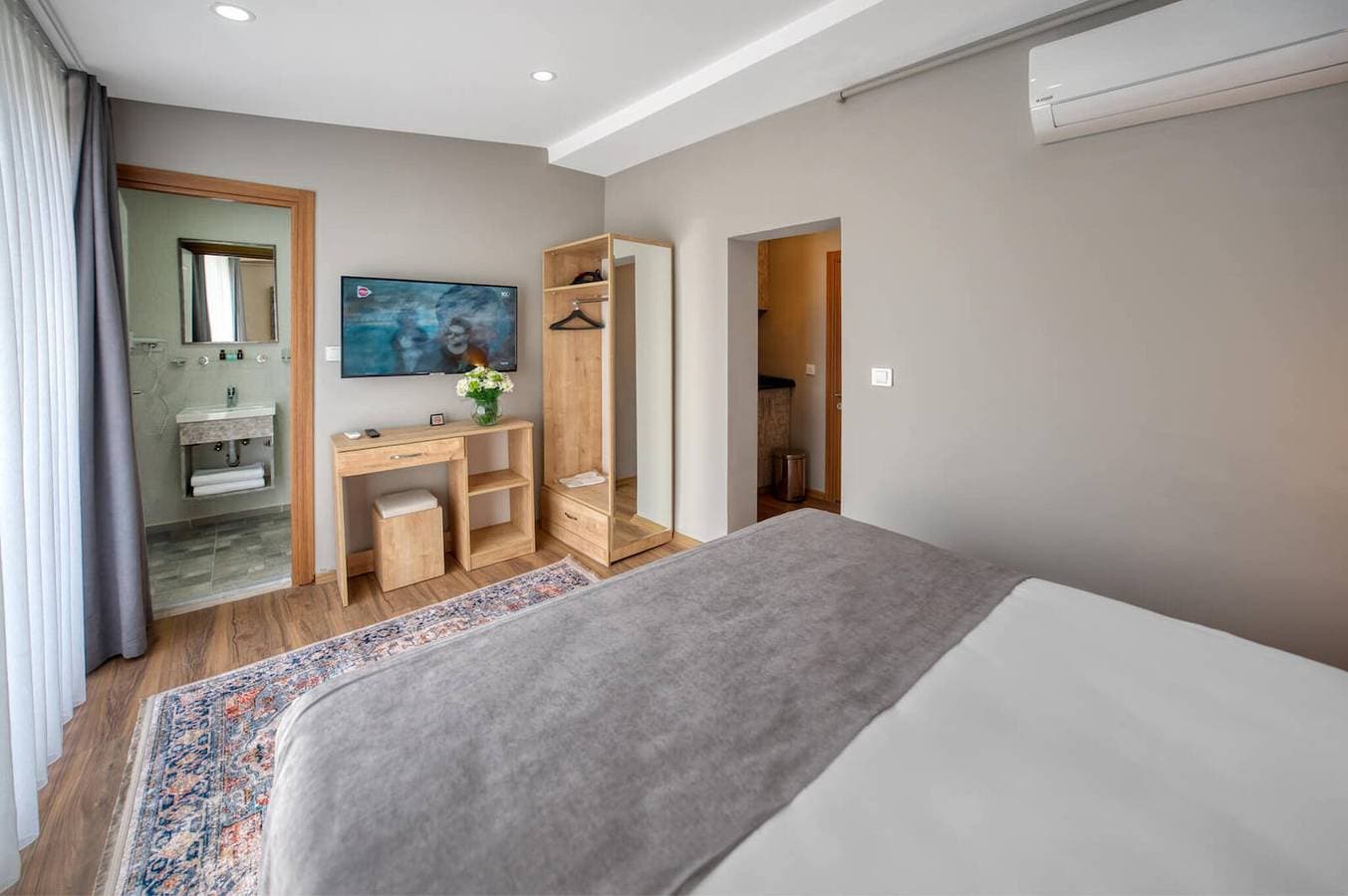 Foto 3 von 9: Taksim-Platz - Penthouse mit Balkon 401