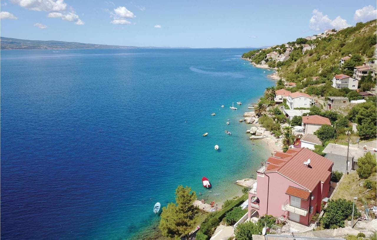 1 Bedroom Nice Apartment In Stanici 1