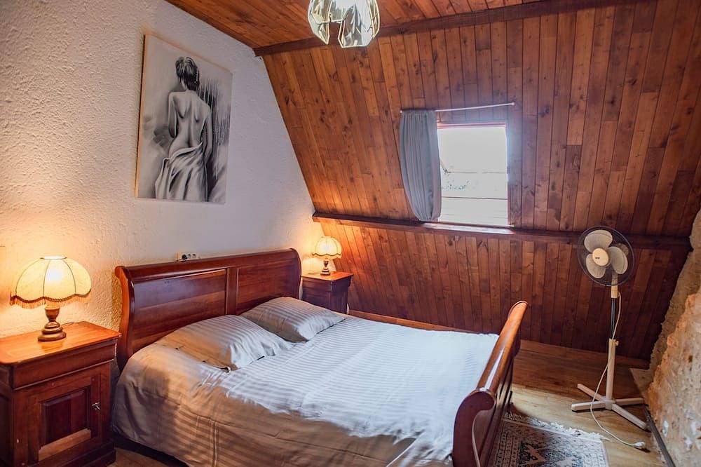 Foto 10 von 30: Großes super attraktives Haus mit privatem Pool
