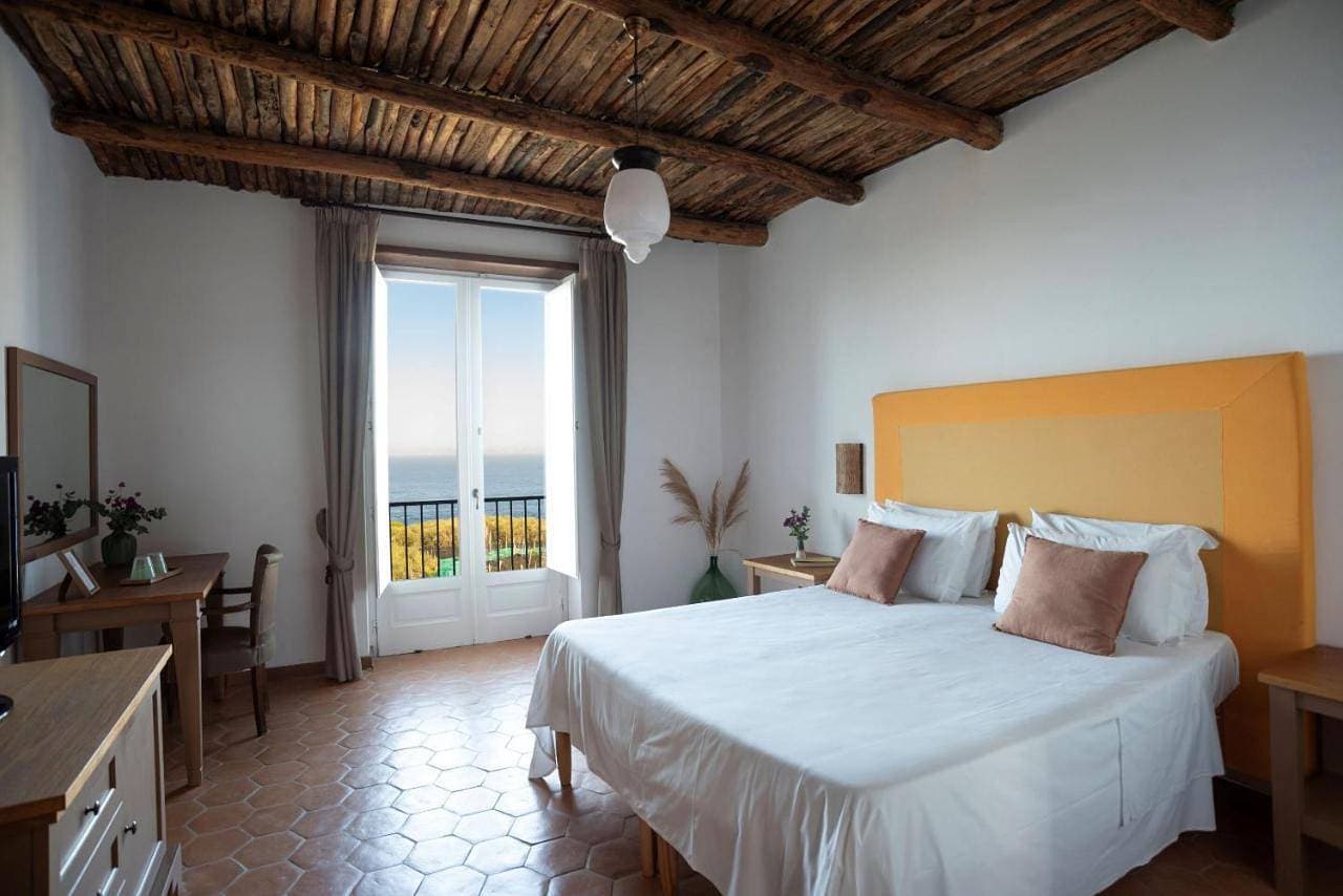 Foto 4 von 11: Double Room with Private Bathroom