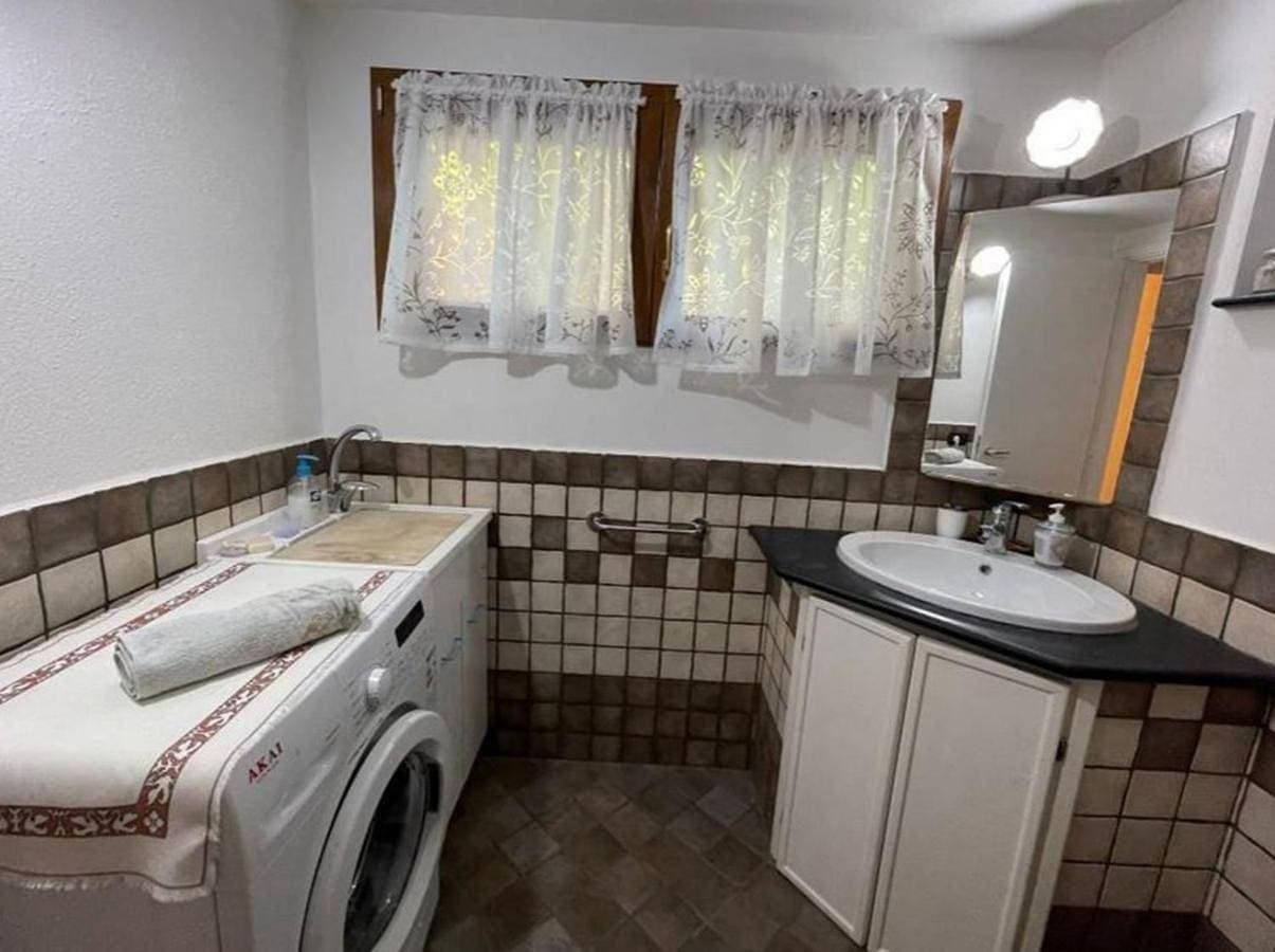 Foto 4 von 12: One-Bedroom Apartment