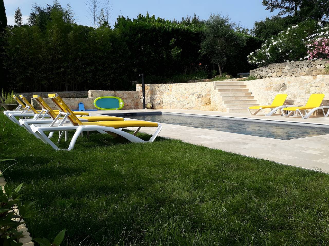 Foto 3 von 22: Provenzalische Auszeit – gemütliches Apartment mit privatem Pool im Erdgeschoss