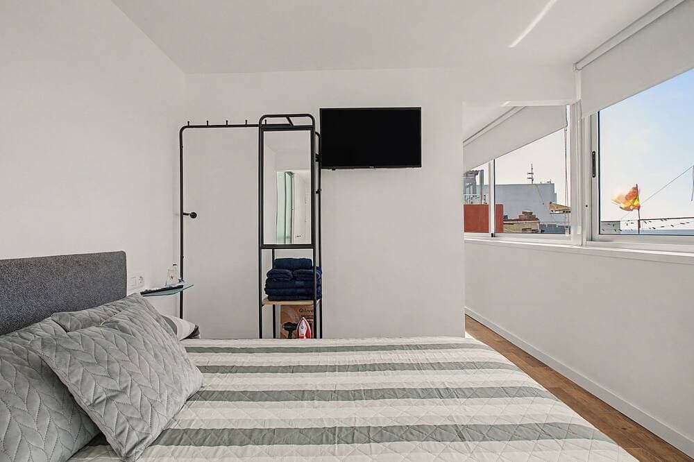 Foto 4 von 27: Ferienwohnung 'Ático La Morena' mit Meerblick, privater Terrasse und WLAN