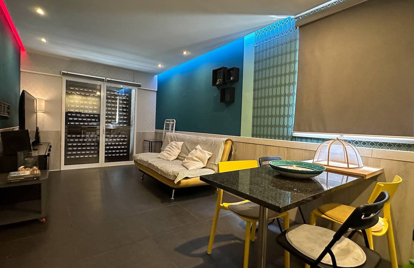 Apartamento T1 Caliços 600mt da Praia 1