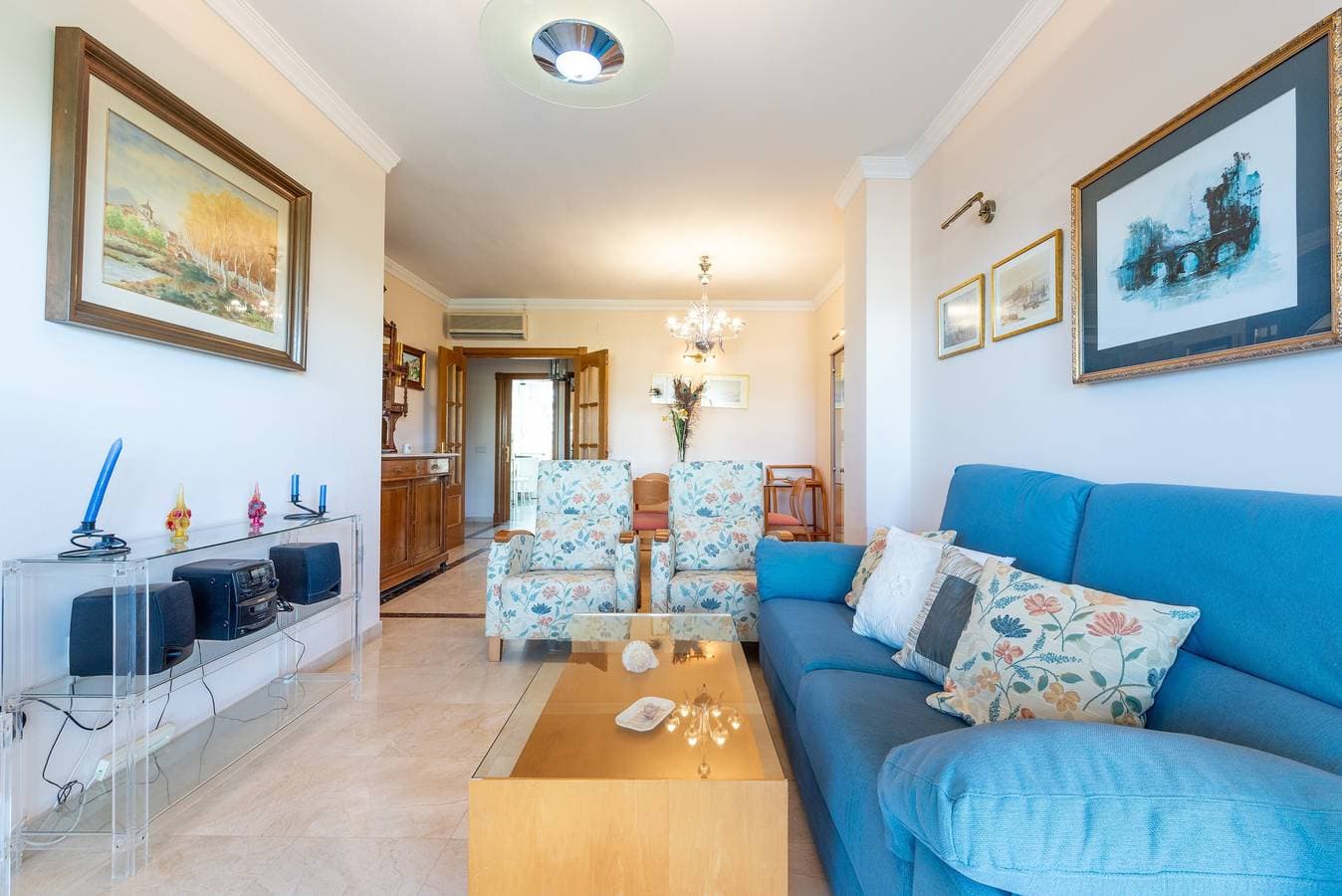 Foto 5 von 29: Wunderschönes Apartment Costa Lago am Strand mit Pool, WLAN und Meerblick; Parkplätze vorhanden