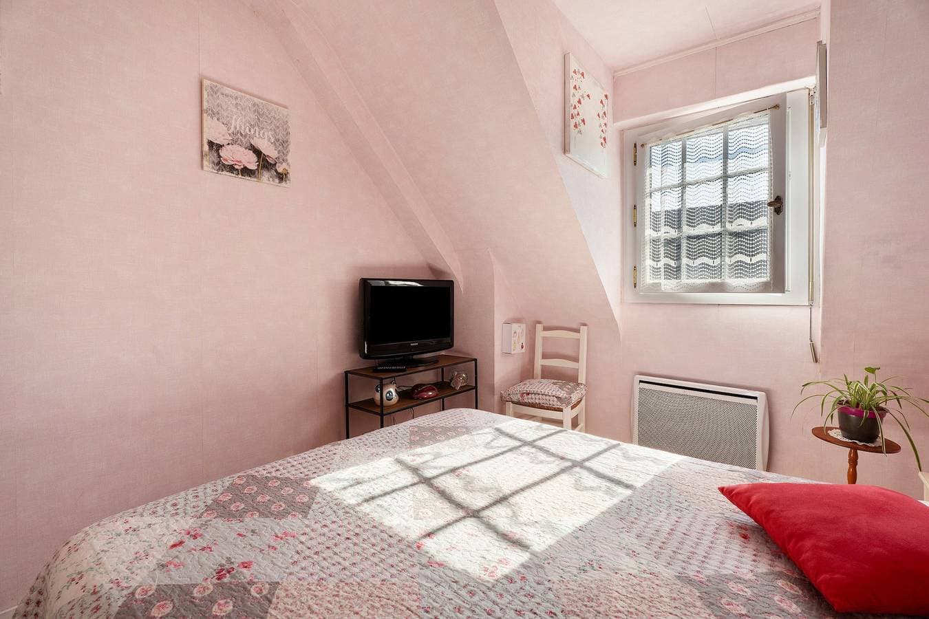 Foto 5 von 21: Bed & Breakfast 'Reine' mit Gemeinschaftsterrasse und WLAN