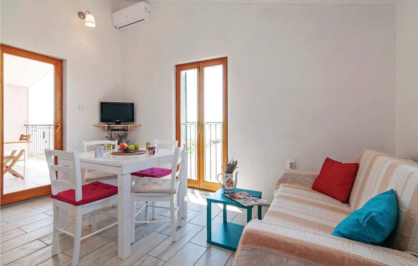 Foto 6 von 21: Gemütliche Ferienwohnung am Meer mit Terrasse, WLAN und Parkplatz