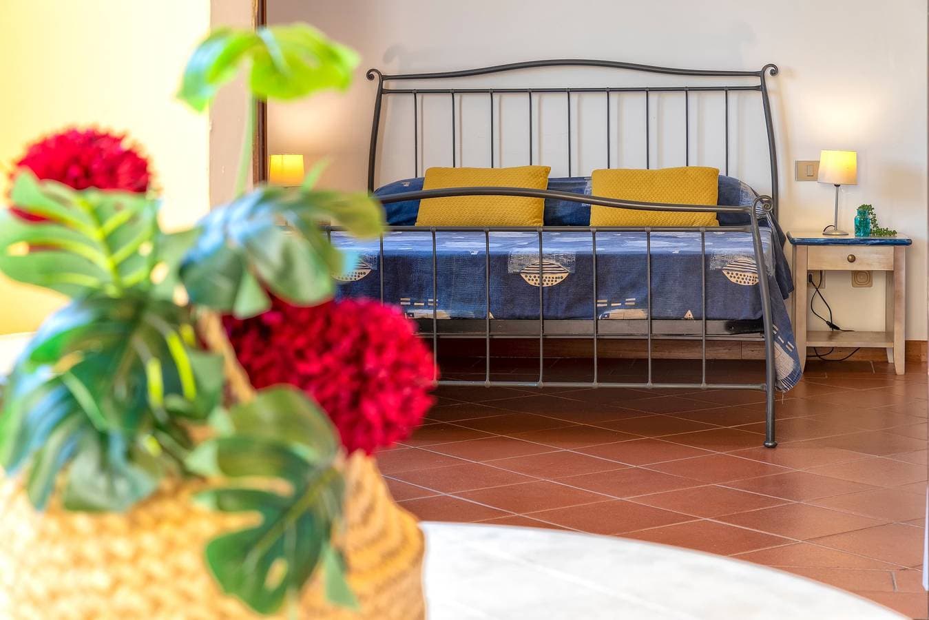 Foto 10 von 23: Ferienwohnung 'Trilocale Fiordaliso' mit Meerblick, Terrasse und Gemeinschaftspool