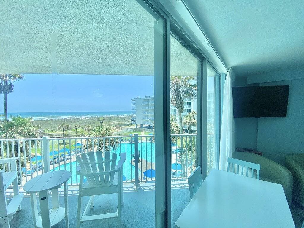 Foto 9 von 14: Sandcastle Condominiums Unit 319