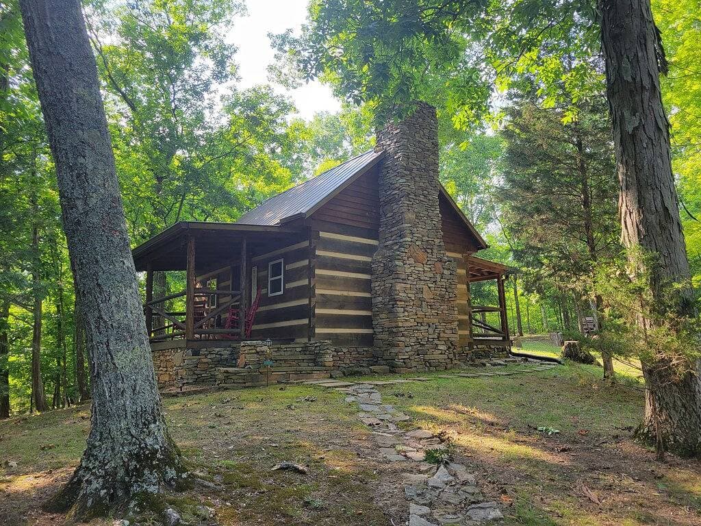 Foto 12 von 50: \"Hütte für Zwei\" Smoky Mtn Touristenregion, Feuerstelle/Pool