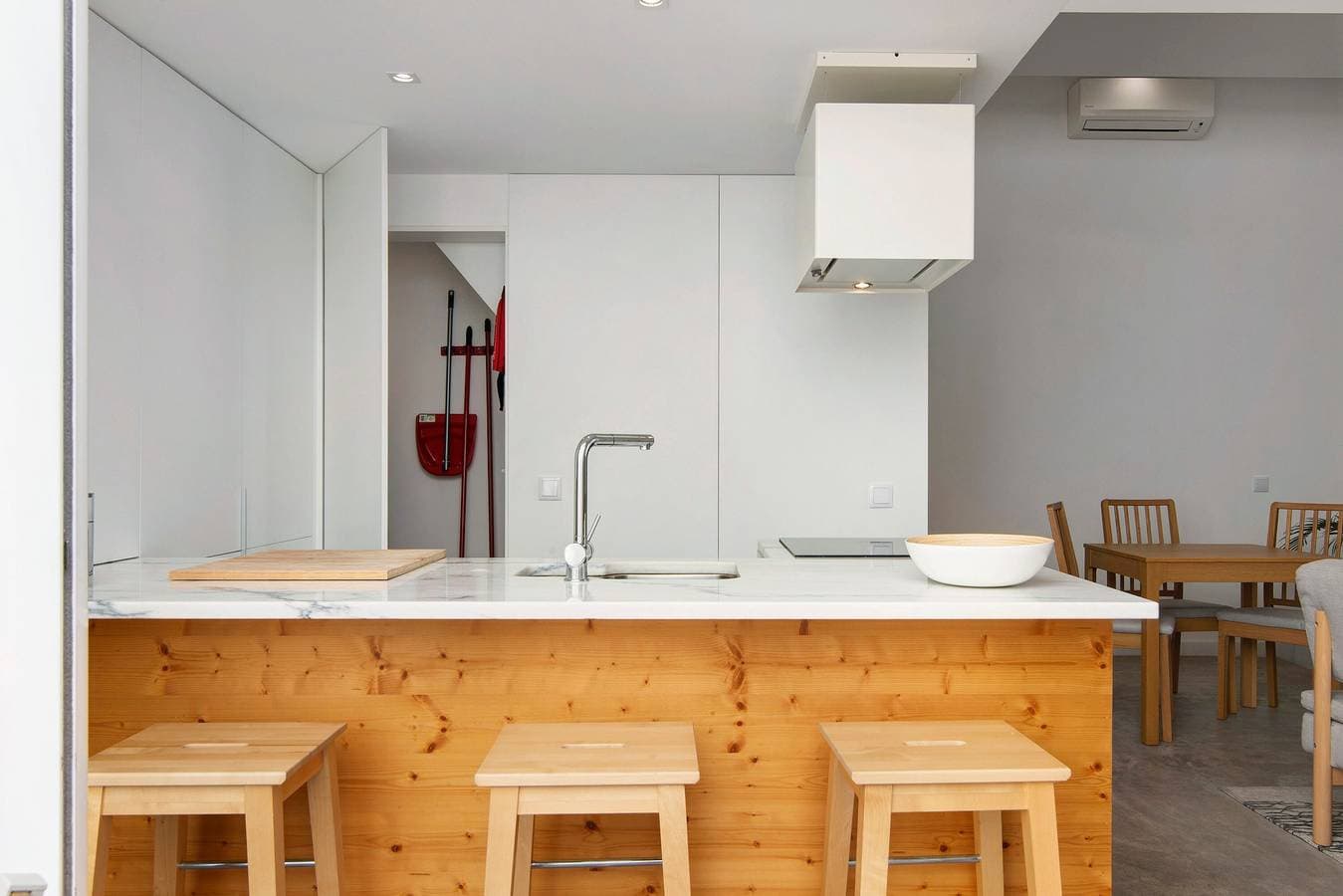Foto 8 von 26: Studio 'Casa Vermelha I' mit Terrasse, WLAN und Klimaanlage