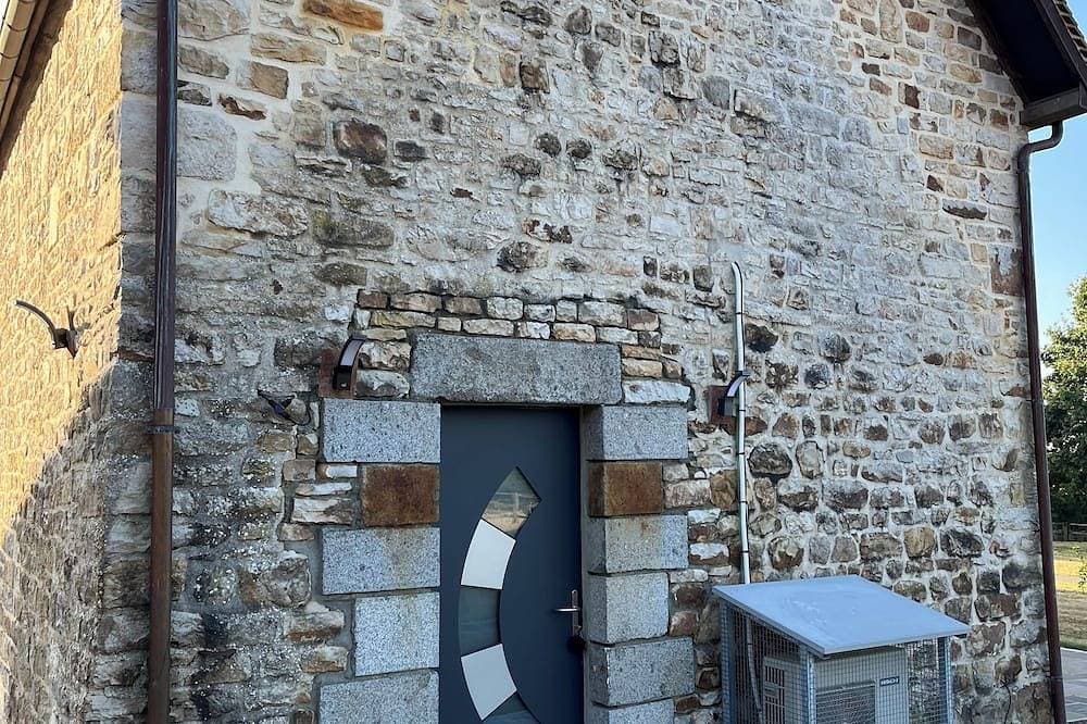 Welcome to our charming, air-conditioned vacation rentals 1