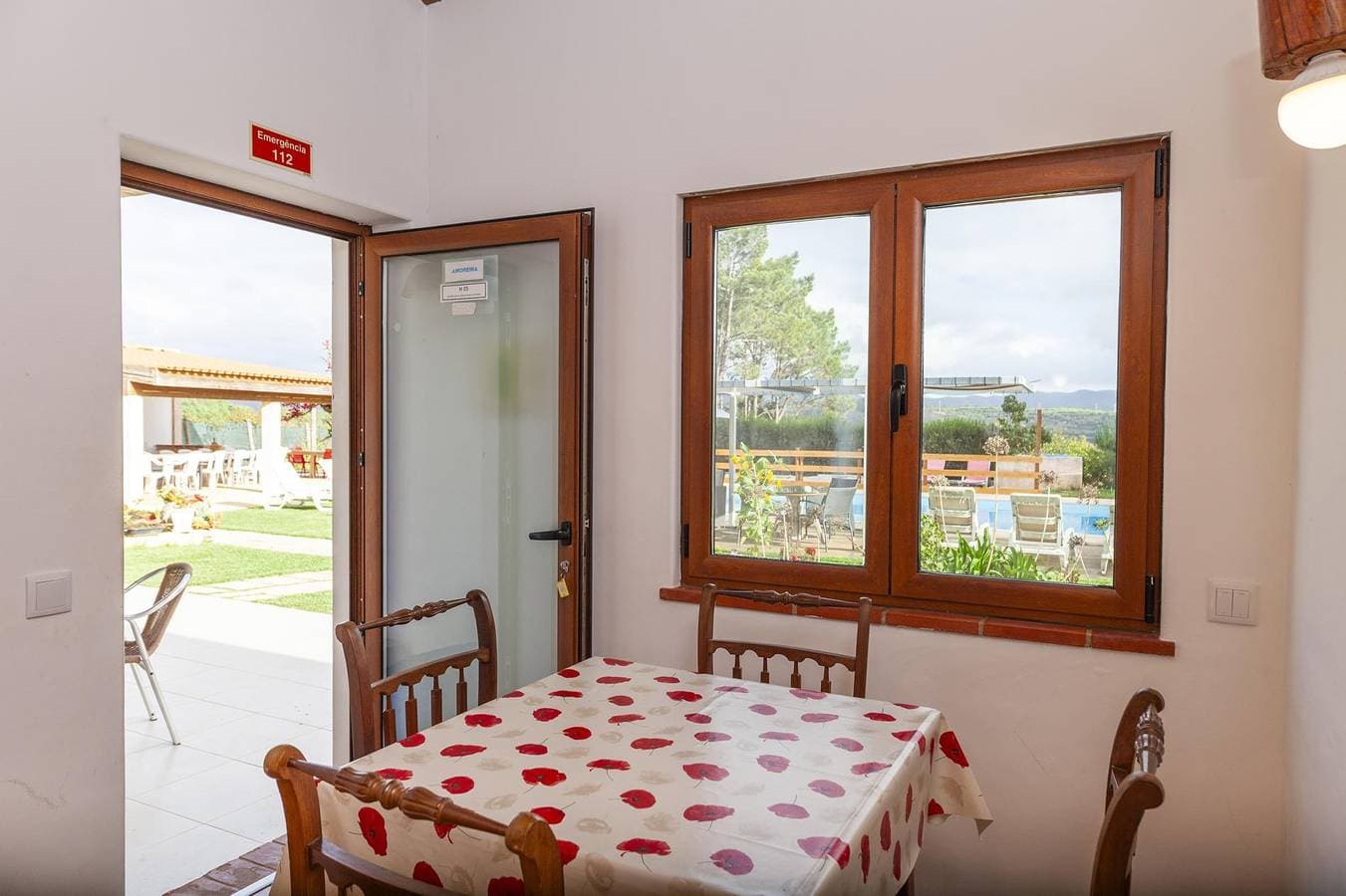 Foto 10 von 33: Ferienwohnung für 4 Personen mit Pool