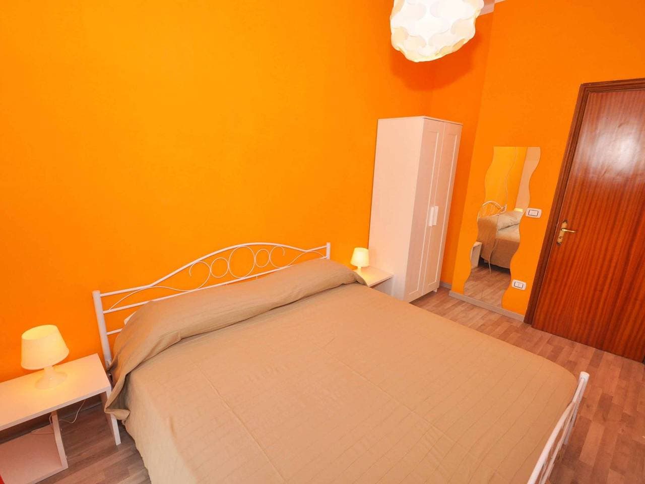 Foto 13 von 20: Ferienwohnung für 7 Personen mit Balkon