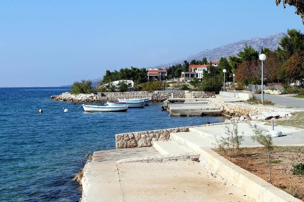 Foto 12 von 12: 1-Zimmer-Ferienwohnung mit Terrasse Starigrad, Paklenica