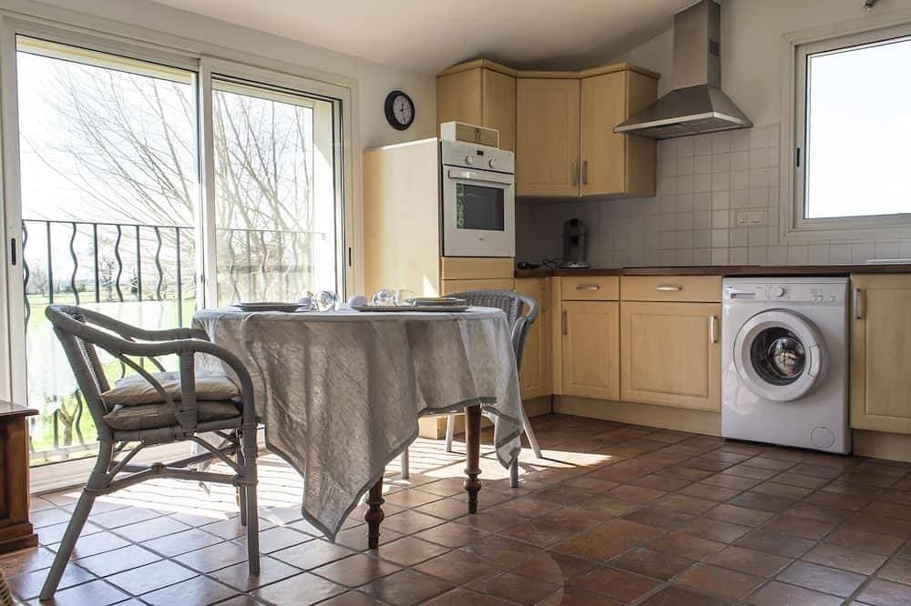 Neue Wohnung t2 aller Komfort ruhig in Landhaus auf Lande Klimaanl. voll einger. 1