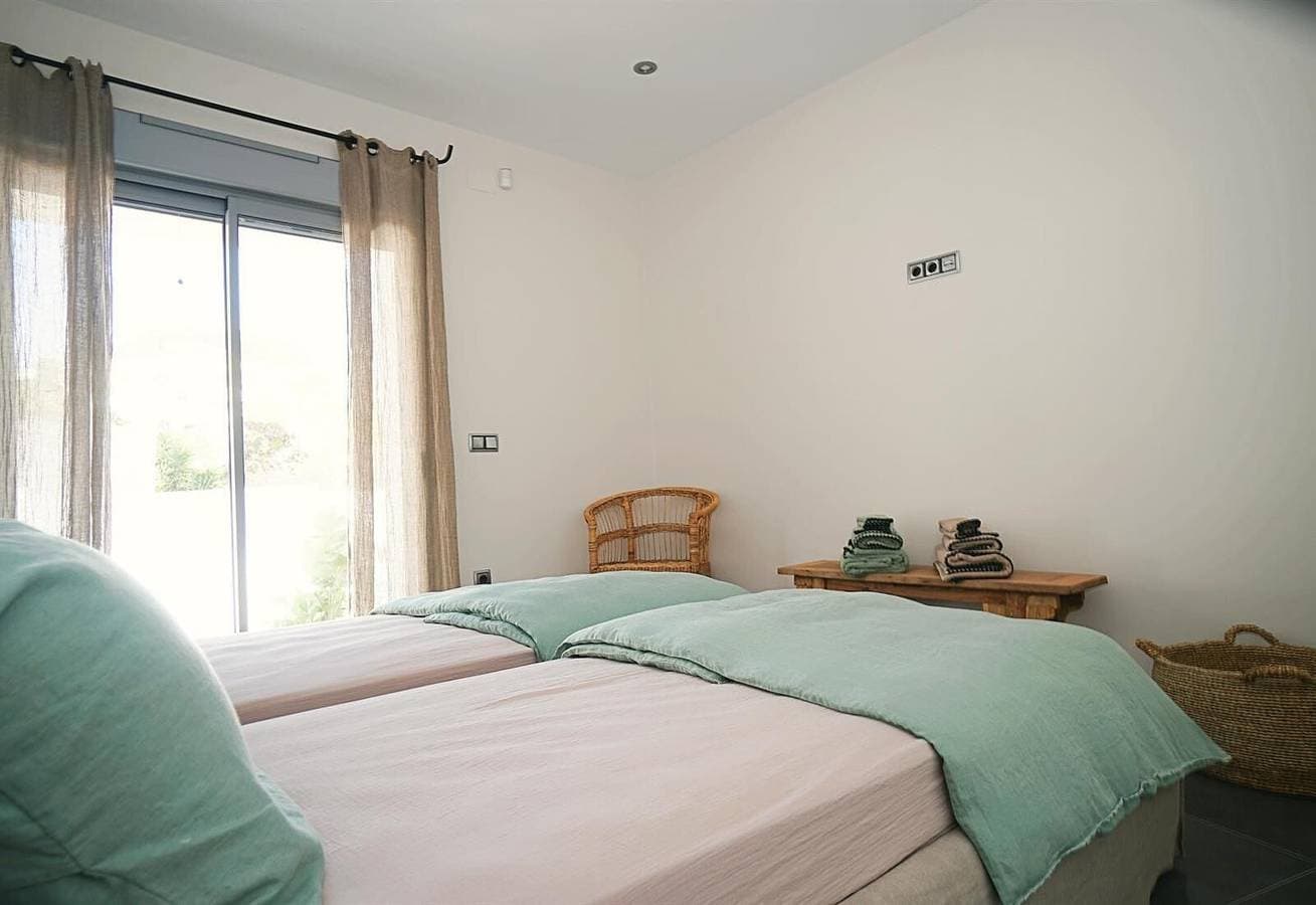 Foto 13 von 25: Villa 'Alegria' mit Meerblick, Wi-Fi und Klimaanlage
