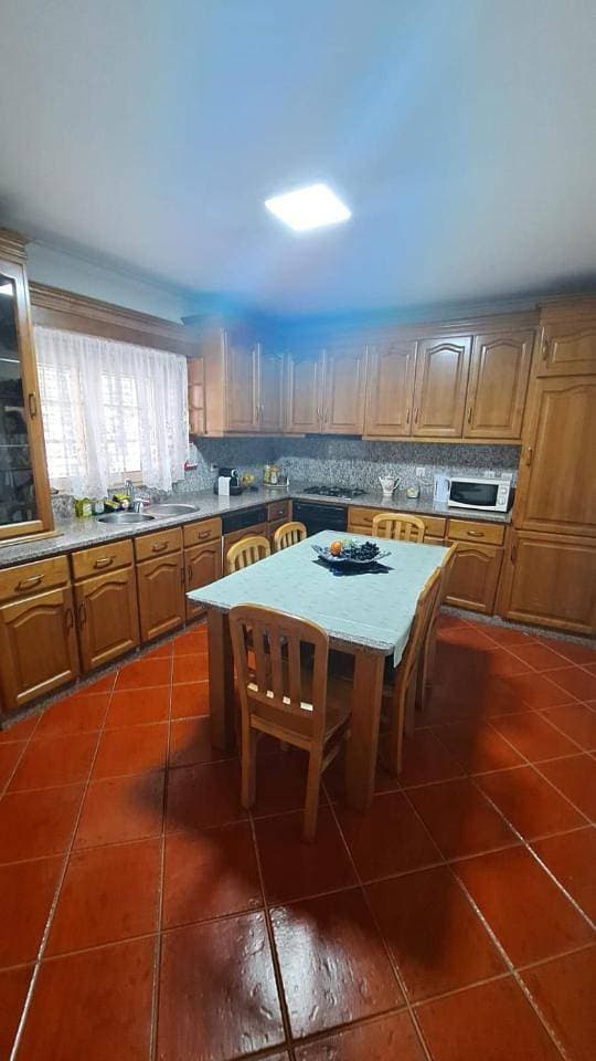 Foto 9 von 14: Three-Bedroom House