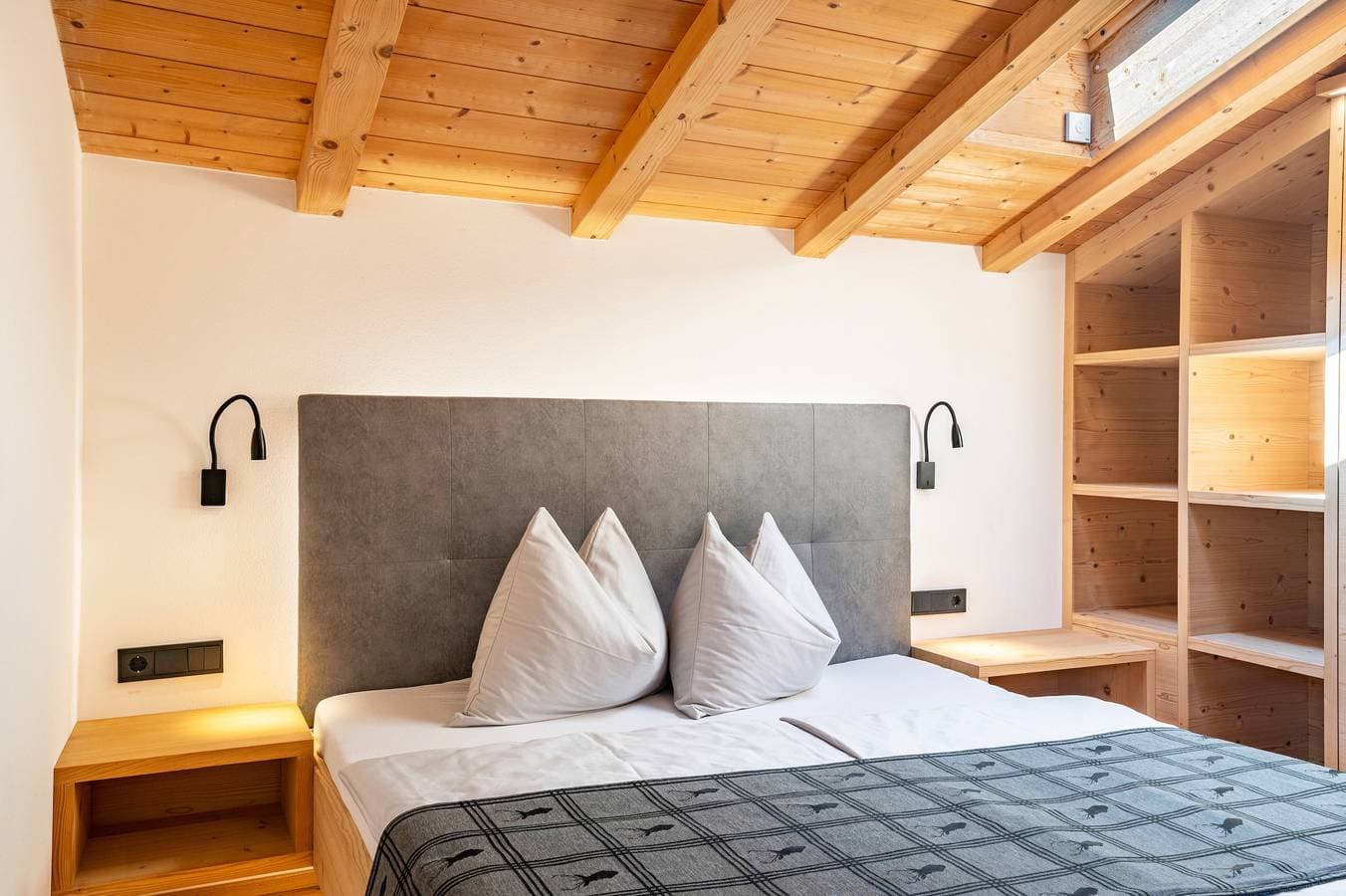 Foto 5 von 28: Ferienwohnung "Schreiberhof Charme" mit Bergblick, Gemeinschaftsgarten und WLAN