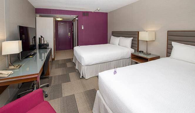 Foto 3 von 9: Coast Prince George Hotel by Apa