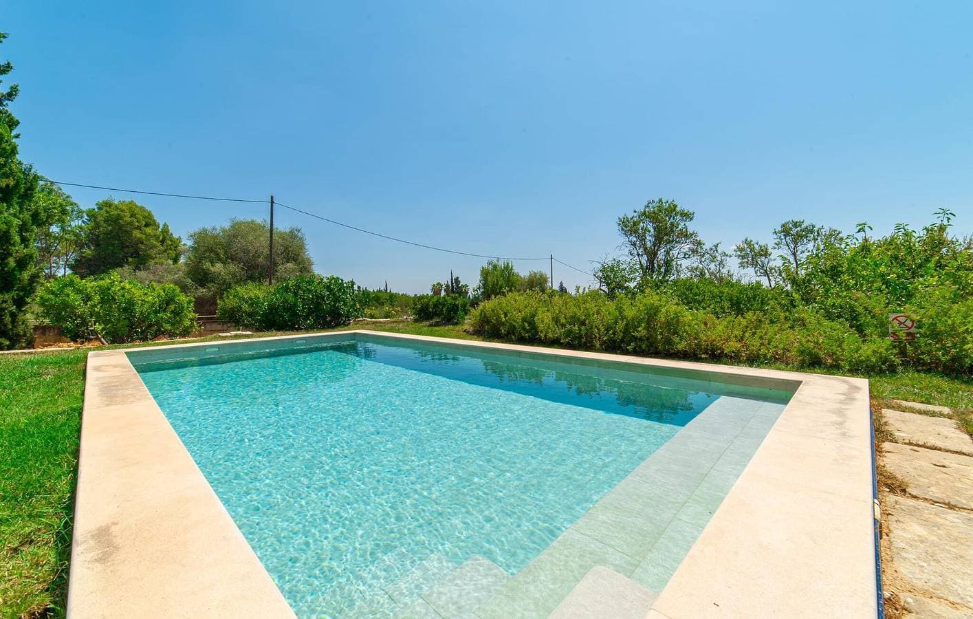 Foto 7 von 36: Gemütliche Wohnung mit Pool, Küche und AC in der Nähe von Binissalem Stadt