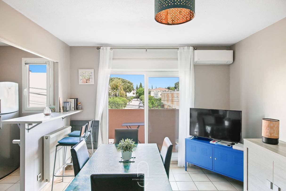 Foto 8 von 15: Ferienwohnung für 4 Personen mit Balkon/Terrasse