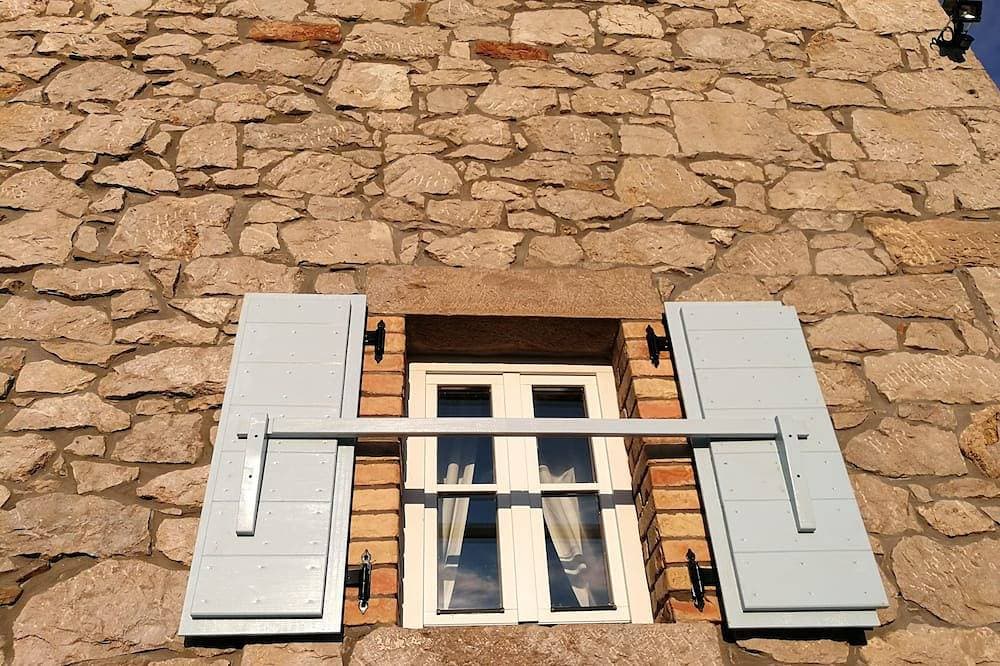 Foto 13 von 30: Nettes Ferienhaus, umgeben von Grünflächen
